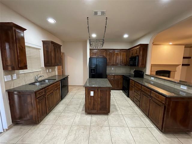Building Photo - 532 Baverton Ln