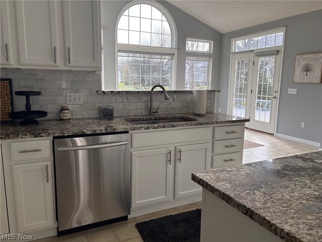 Building Photo - 4708 Quincy Dr