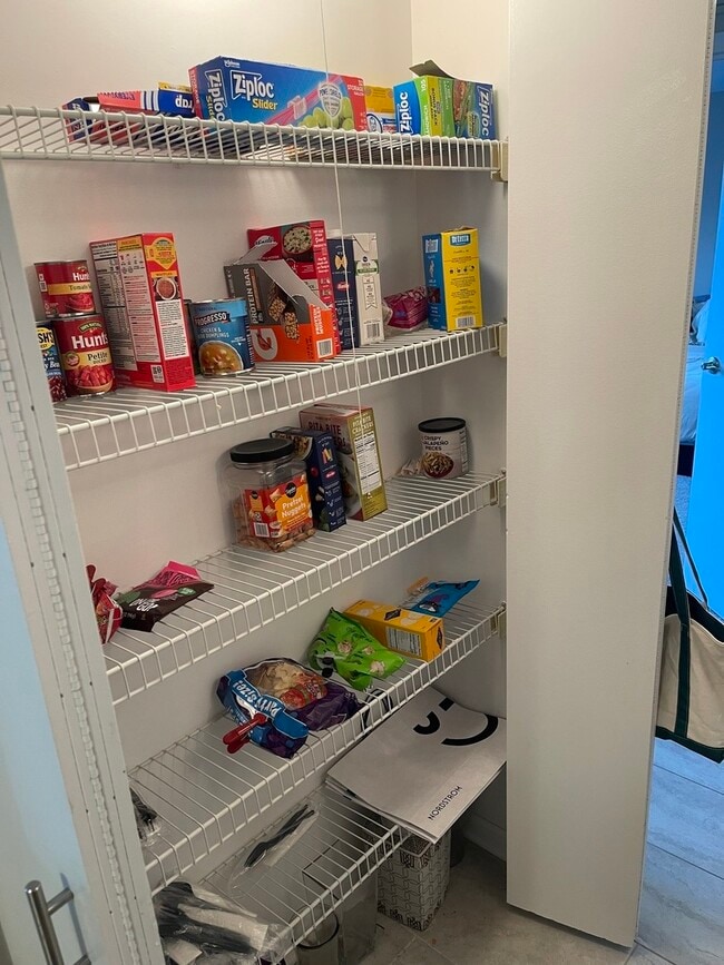 Building Photo - 440 N Wabash Ave