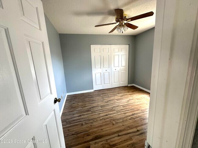 Building Photo - 4594 Helena Dr