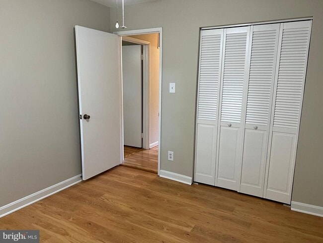 Building Photo - 1635 Westwind Way