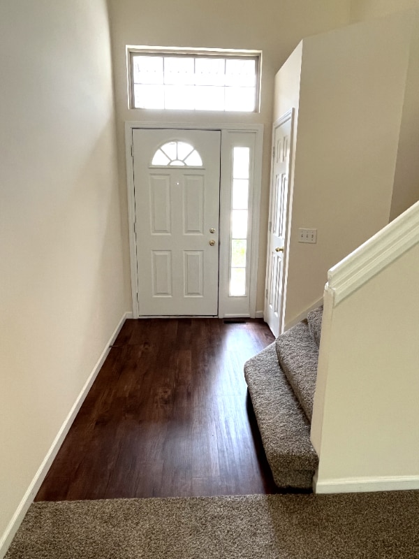 Building Photo - 1208 E Jeffery Dr