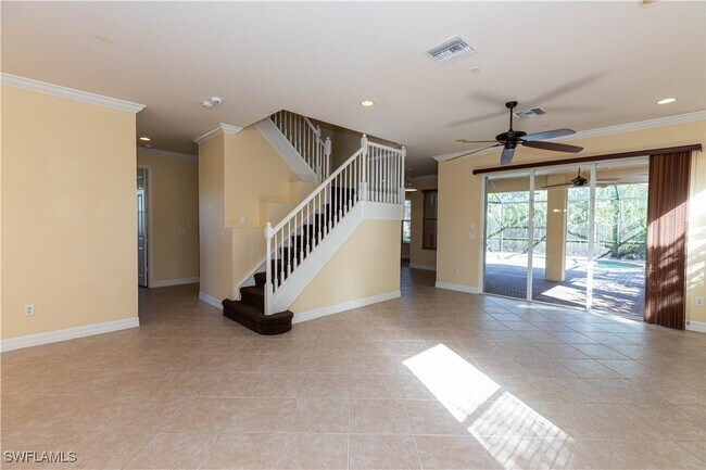 Building Photo - 10094 Mimosa Silk Dr