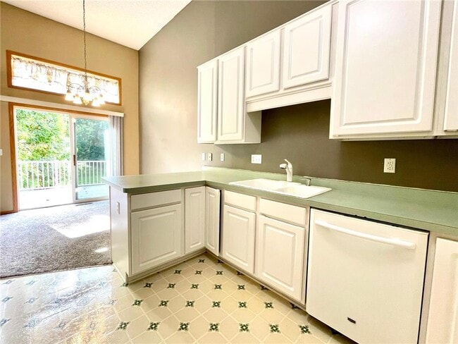 Building Photo - 7414 Bolton Way