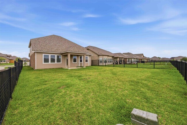 Building Photo - 1239 Cascade Hls Dr