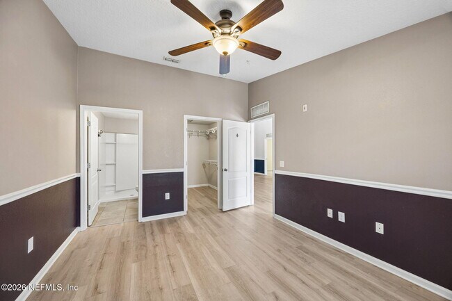 Building Photo - 201 Larkin Pl
