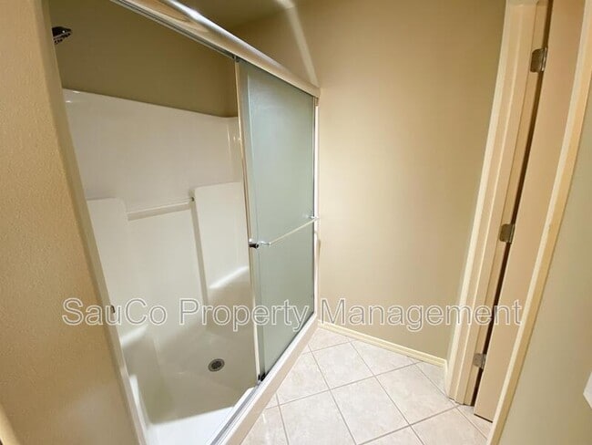 Building Photo - 21109 NW Galice Ln