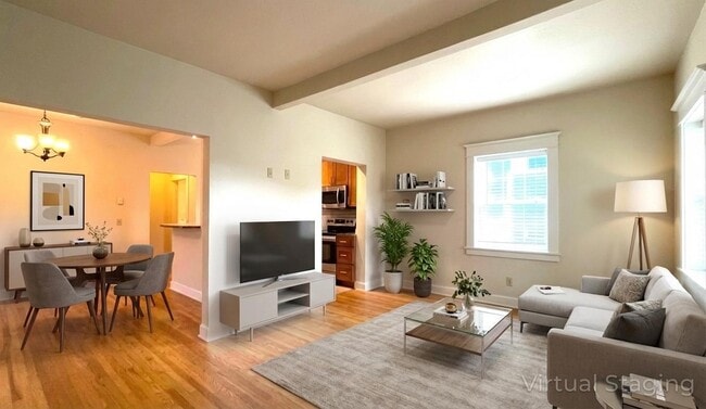 Building Photo - 106 Pearl Ave SE