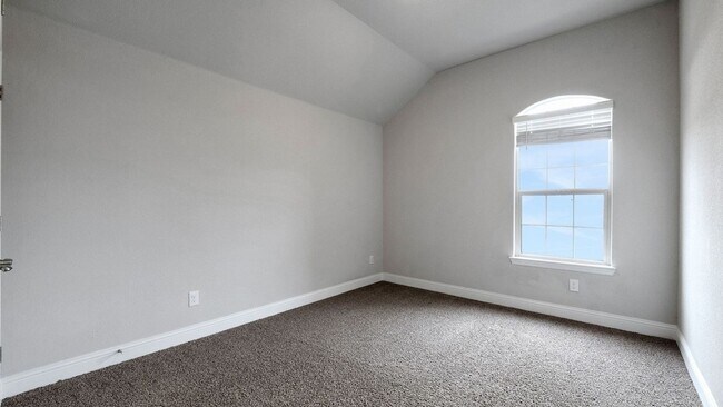 Building Photo - 10204 Walnut Rdg Dr