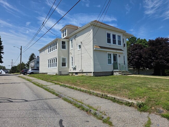Building Photo - 25 Slater St