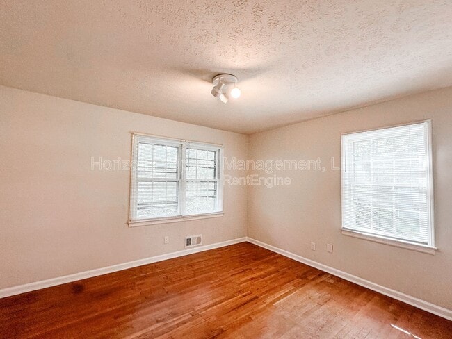 Building Photo - 4591 Woodward Rd