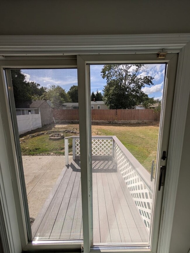 Building Photo - **West Warwick/Cowesett Single Family - $2...
