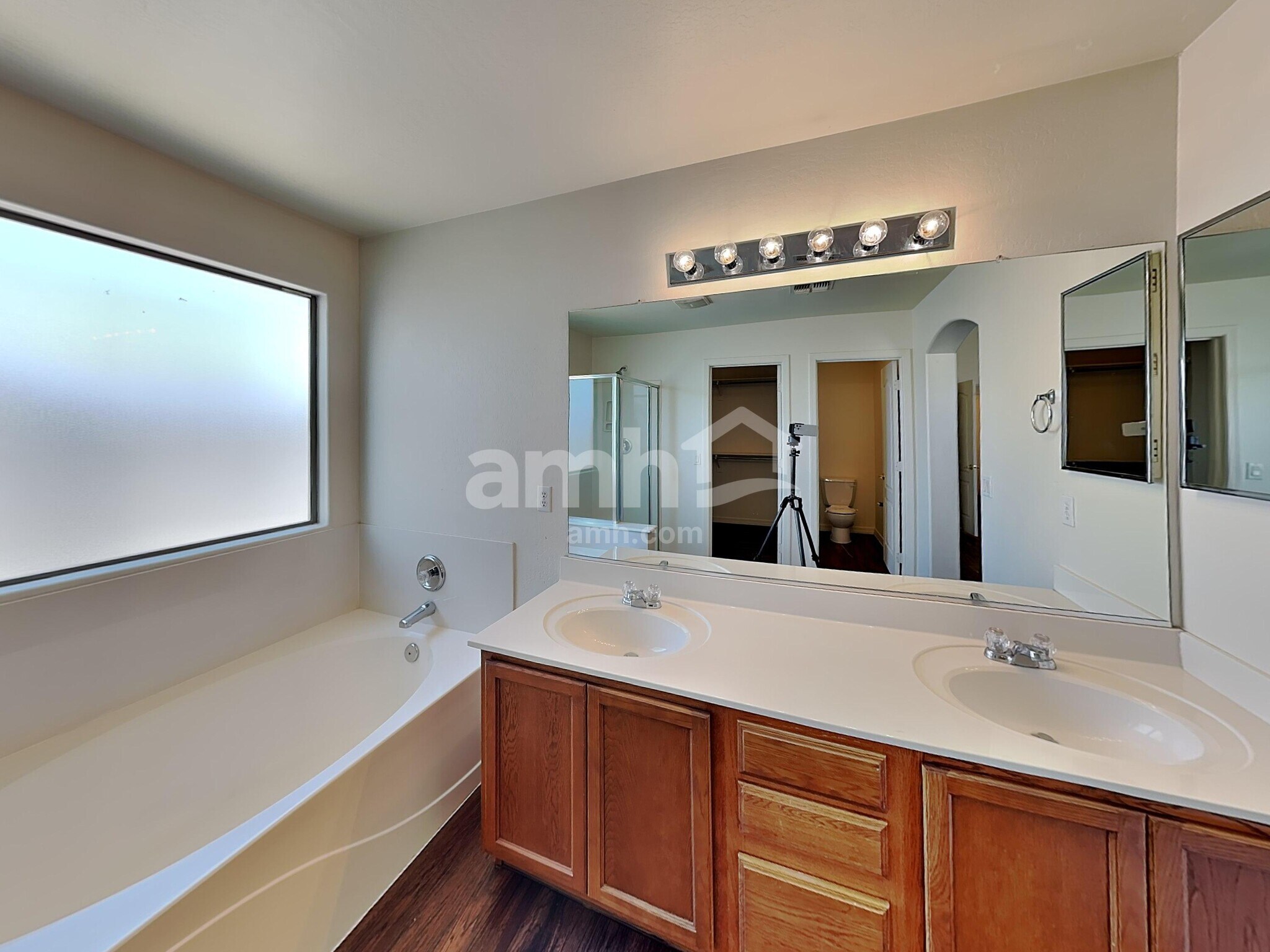 Building Photo - 25056 W Illini St