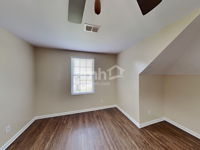 Building Photo - 1628 Antebellum Dr
