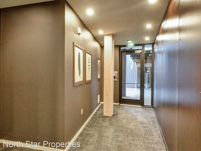 Building Photo - 2 br, 2 bath House - 12 NE Fremont St Unit 5E