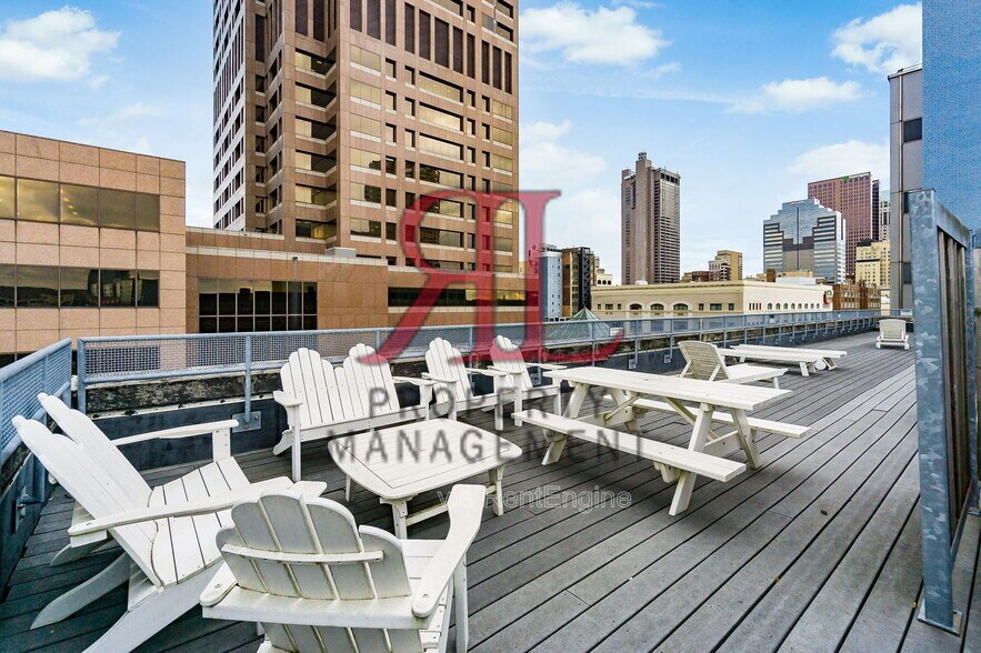 Building Photo - 221 N Front St