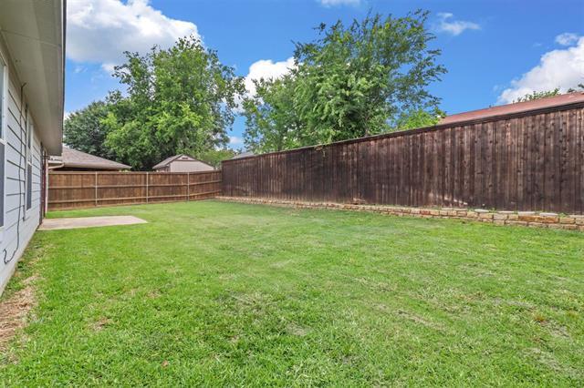 Building Photo - 2205 Lookout Ln