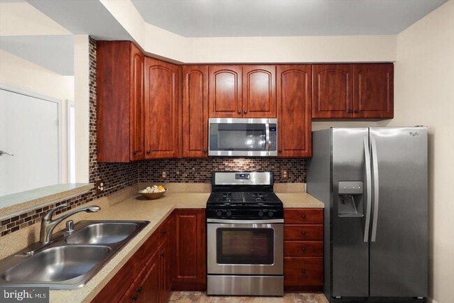 Building Photo - 6613 Netties Ln