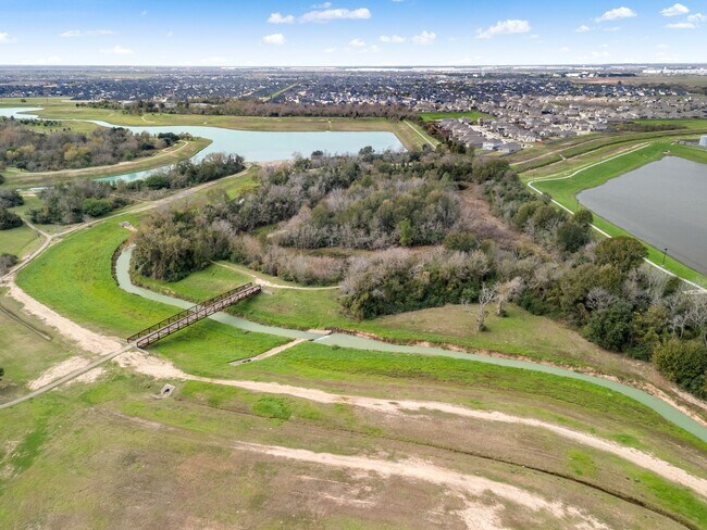 Building Photo - 29015 Erica Lee Ct