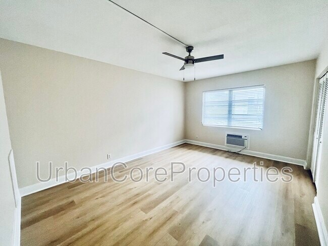 Building Photo - 105 7th Ave N