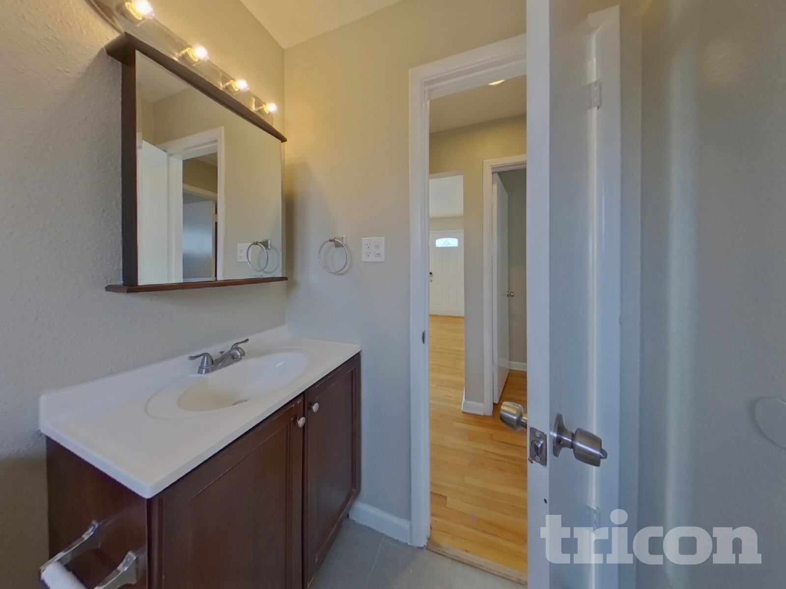 Building Photo - 269 E 109th Ave