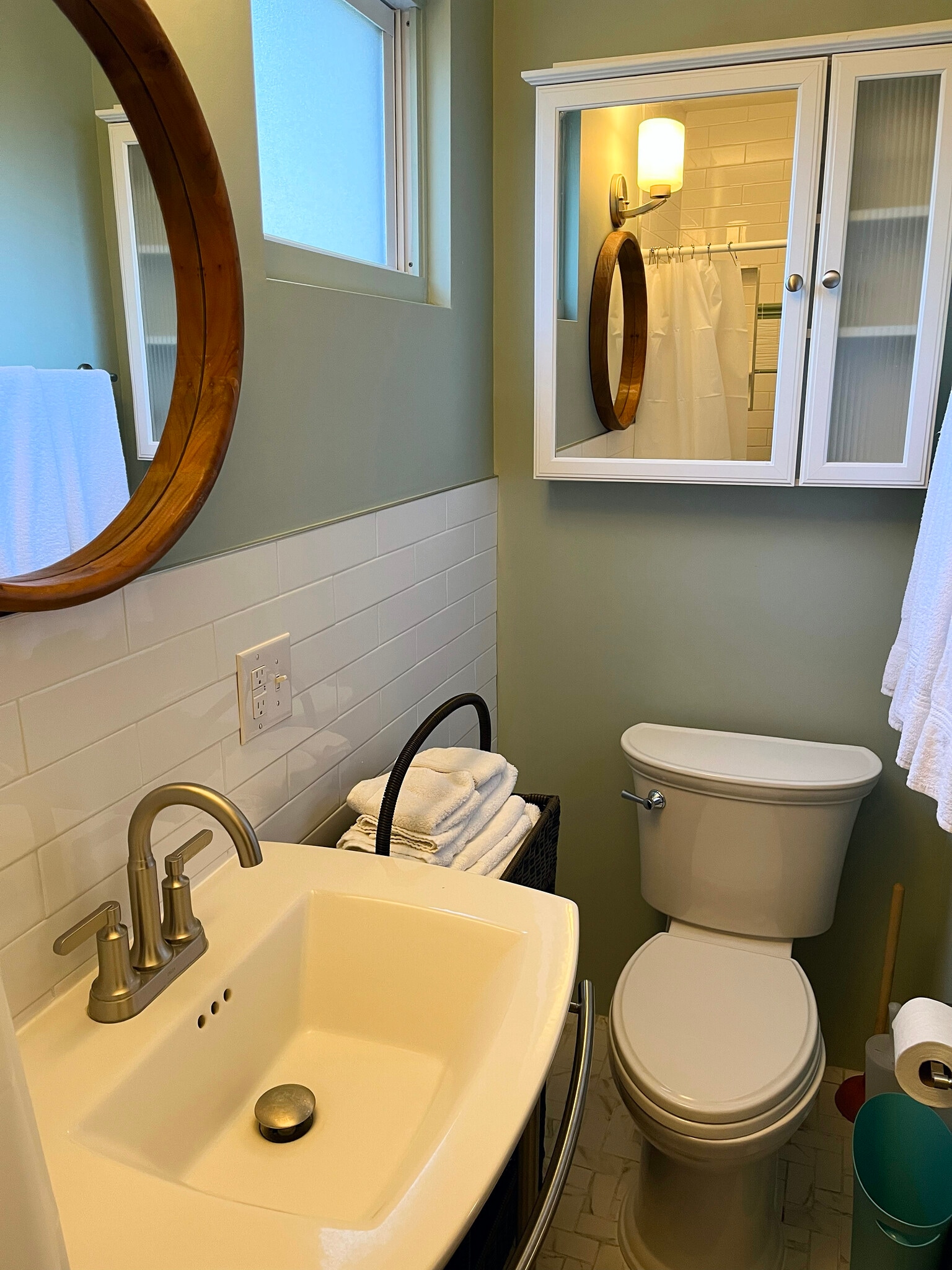 Building Photo - 375 Weaverville Rd