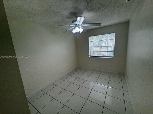 Building Photo - 8848 NW 76th Ct