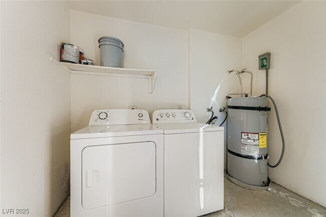 Building Photo - 3151 N Soaring Gulls Dr