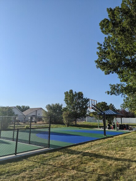 Building Photo - 312 W Beverlee Ann Dr