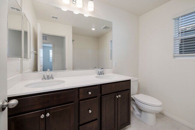 Building Photo - Brand New Home in the SW - 4 Bedrooms (One Down) + Loft