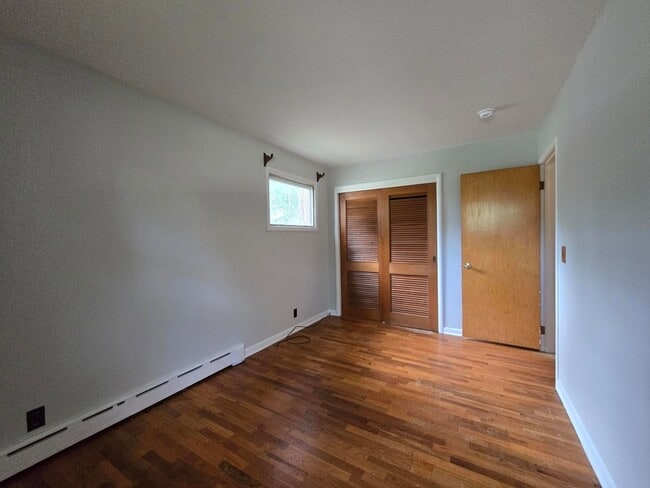 Building Photo - 721 N Carroll Ave