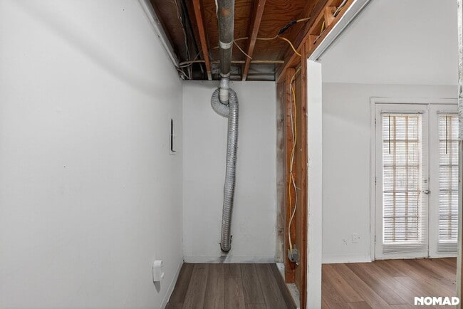 Building Photo - 405 Fairburn Rd SW