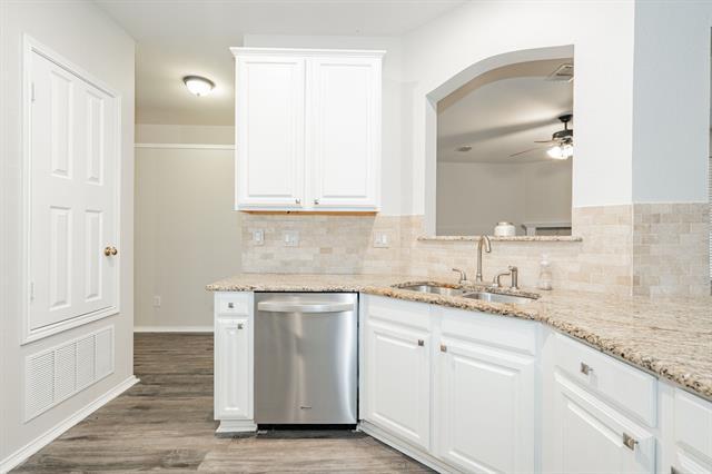 Building Photo - 10321 Augusta Ln