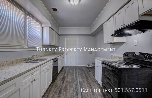 Building Photo - 1508 Sycamore St