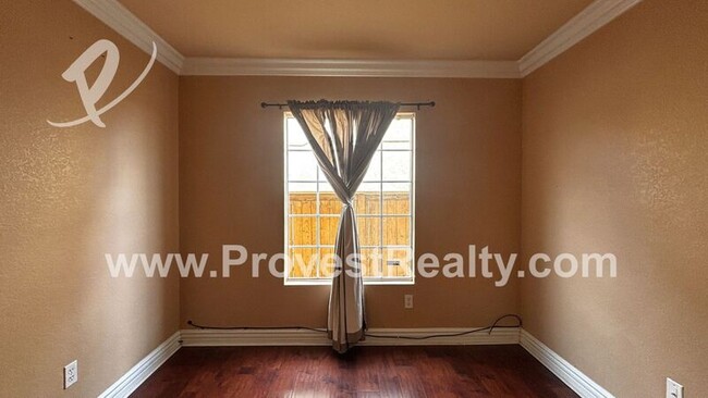 Building Photo - 12549 Loma Verde Dr