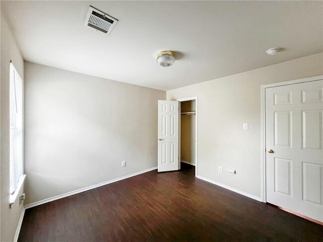 Building Photo - 12137 Tumbling Creek Trail