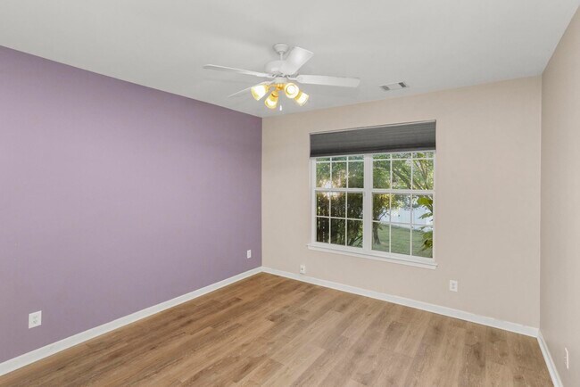 Building Photo - 19 Fawn Creek Pass