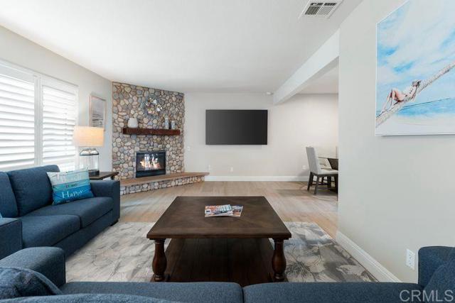 Building Photo - 153 S Shore Dr