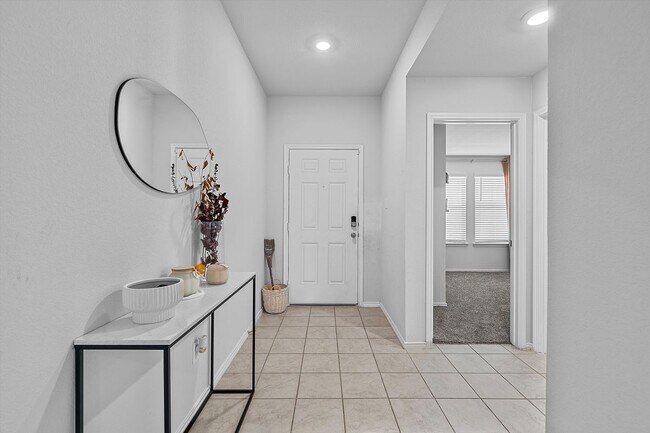 Building Photo - 9705 Kensley Rose Dr