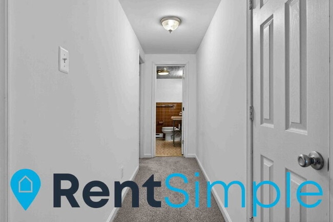 Building Photo - 205 McConkey St