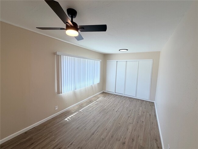 Building Photo - 355 S Aspan Ave