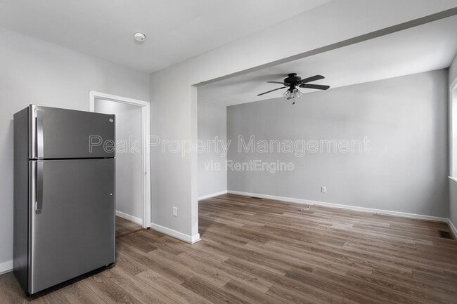 Building Photo - 612 N 32nd St