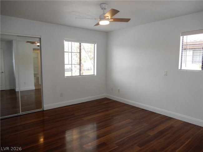 Building Photo - 5122 S Jones Blvd