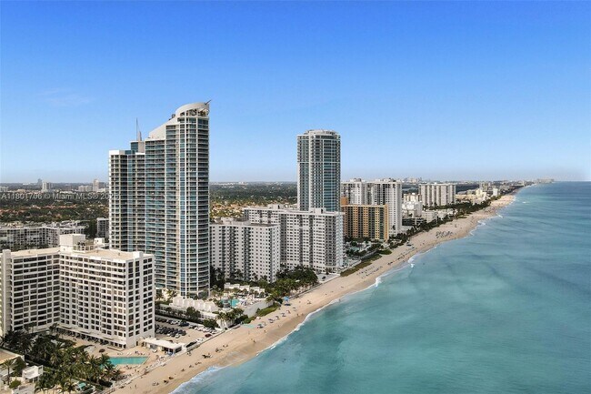 Building Photo - 3101 S Ocean Dr