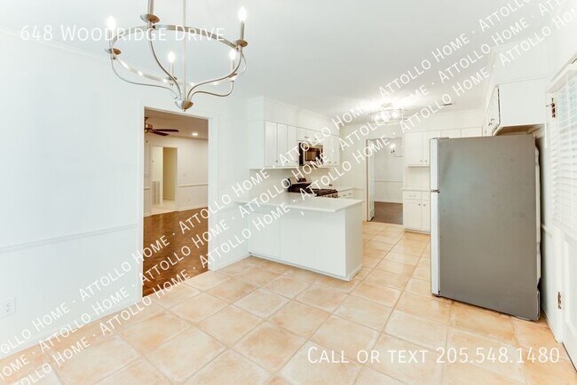 Building Photo - 648 Woodridge Dr