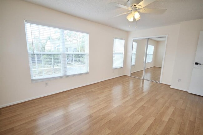 Building Photo - 4419 Brook Hollow Cir