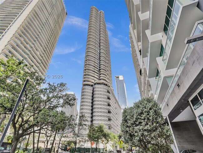 Building Photo - 1000 Brickell Ave