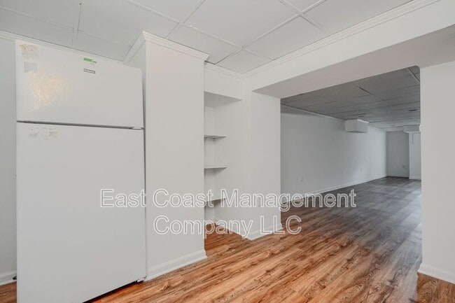 Building Photo - 717 W Lanvale St