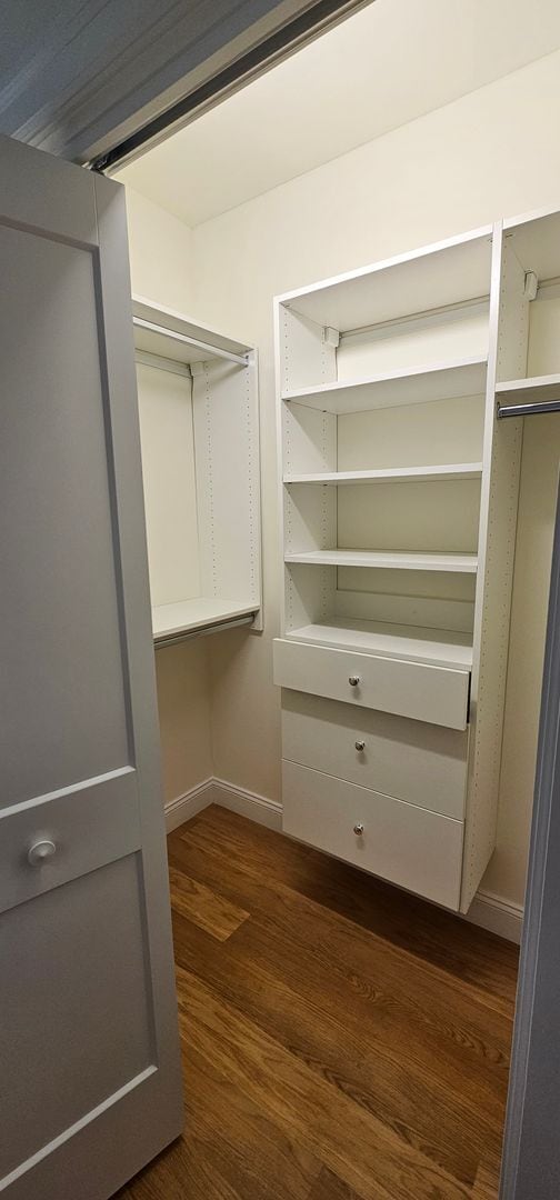 Building Photo - Chestnut Hill Luxury 1-Bed 1-Bath Apartment