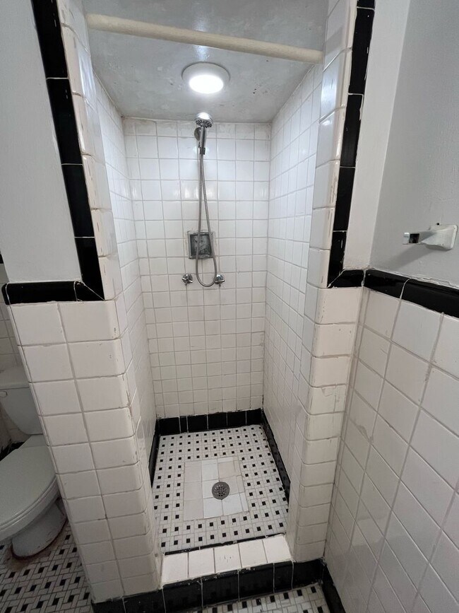 Building Photo - Located off of Victory Drive!! 2 Units Ava...